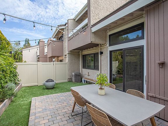 3rd image of 2037 Shoemaker Ln