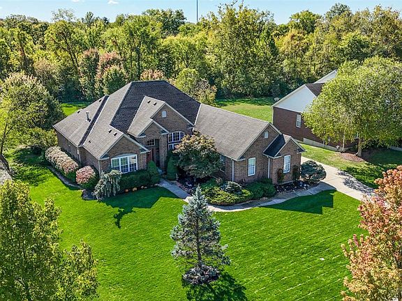 3rd image of 7081 Yankee Estates Dr