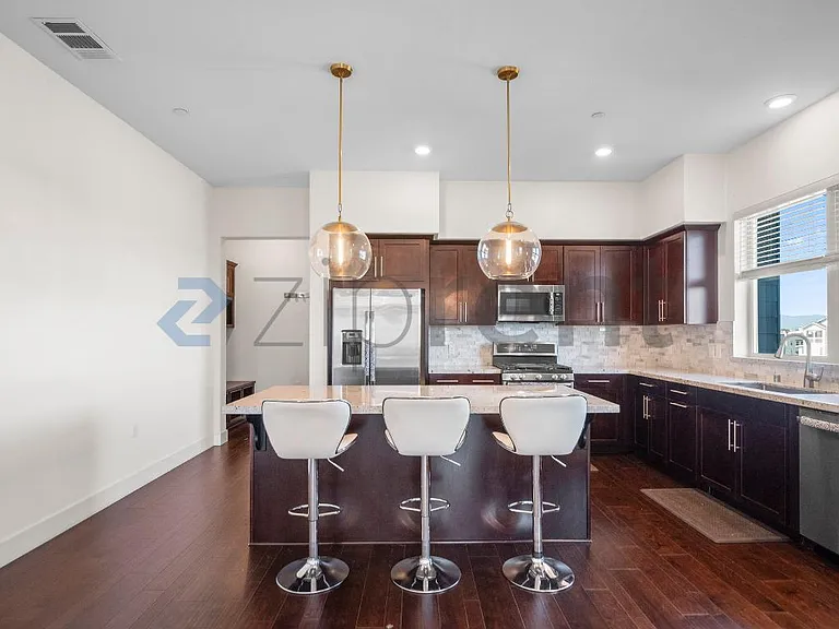 460 Montague Expy #40 — Photo 12