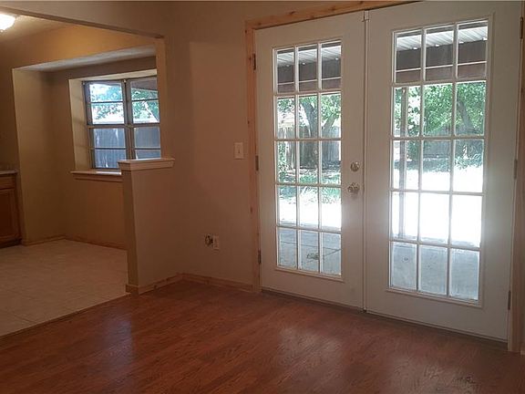 4th image of 4844 Bismarc Dr