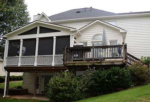 3rd image of 2030 Hembree Grove Dr