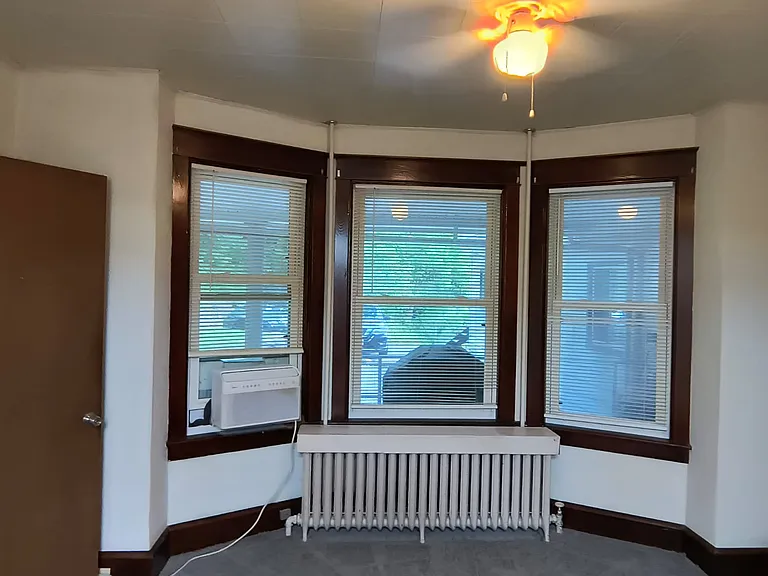 1350 Friedensburg Rd #1 — Photo 10