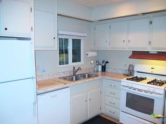 3rd image of 268 Araby St