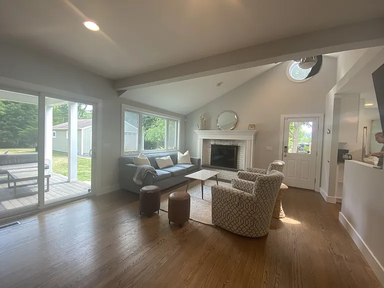 19 W End Ave — Photo 6