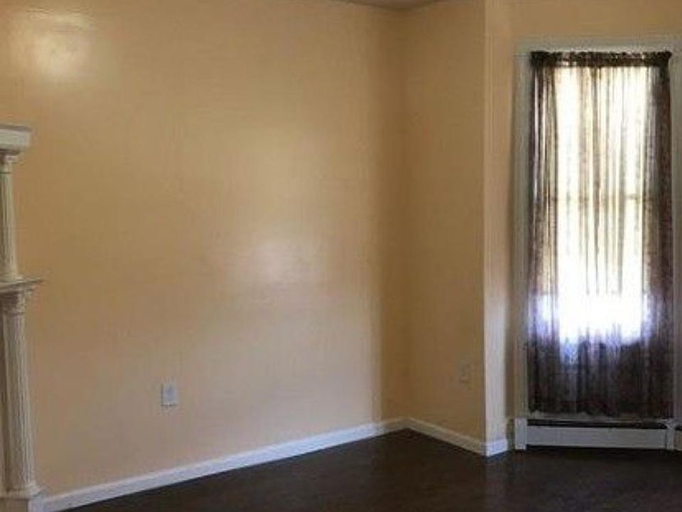 1st image of 37 9th Ave