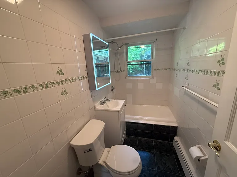 534-536 Commonwealth Ave #2 — Photo 7
