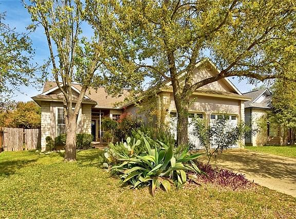 2nd image of 2105 Toulouse Dr