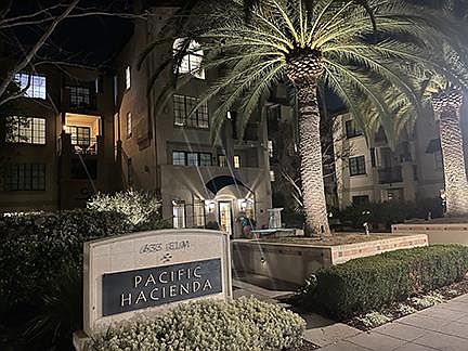 1st image of 633 Elm St APT 314