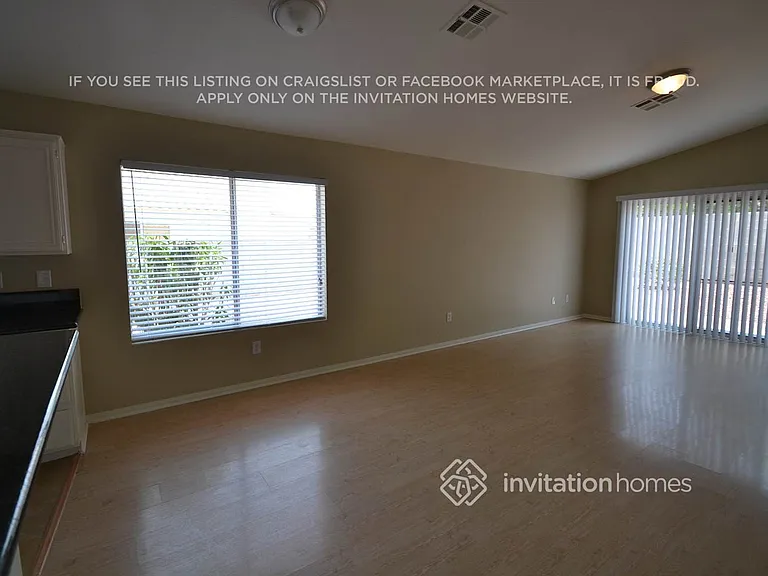 1718 Watercreek Dr — Photo 4