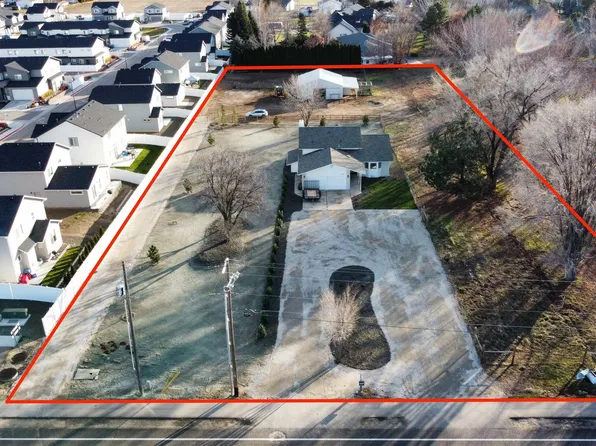 4907 Stamm Ln, Nampa, ID 83687