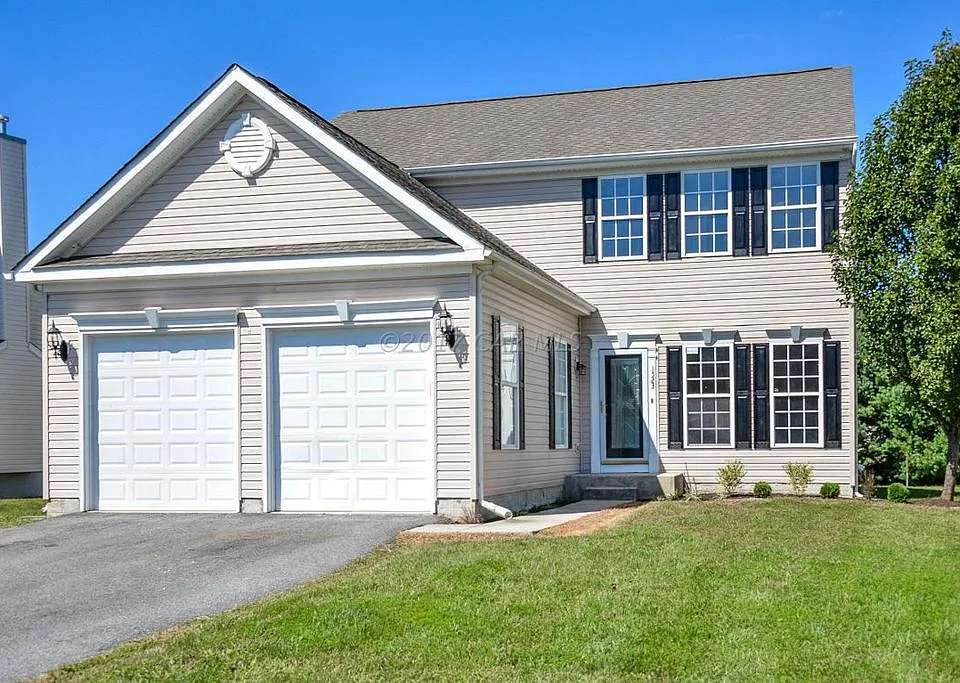 1523 Anchors Way