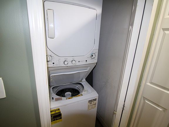 5th image of 2809 W Washington Blvd APT 201
