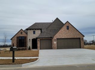 9501 E 132nd St S, Bixby, OK 74008
