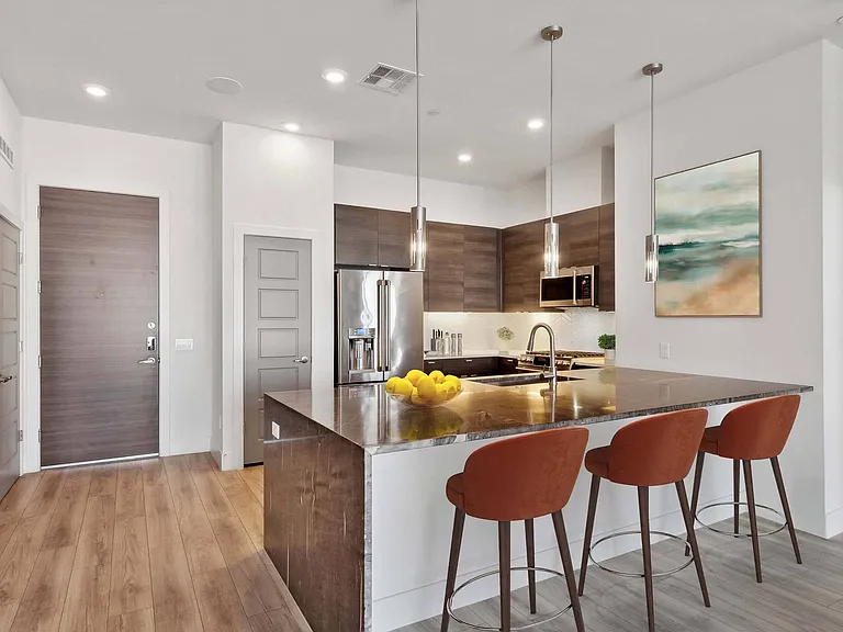 Scottsdale Grand — Photo 26