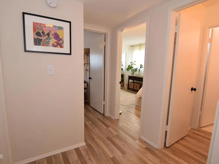 18550 Hatteras St #73 — Photo 13