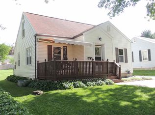 1720 Hawthorne Ave, Waterloo, IA 50702