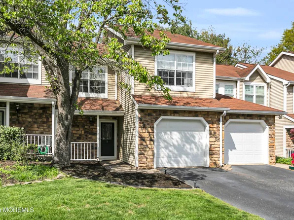 5 Saddle Court, Tinton Falls, NJ 07753