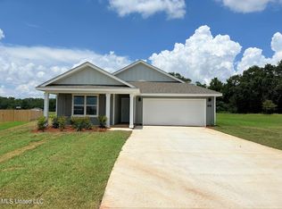 211 Mill Ct, Lucedale, MS 39452