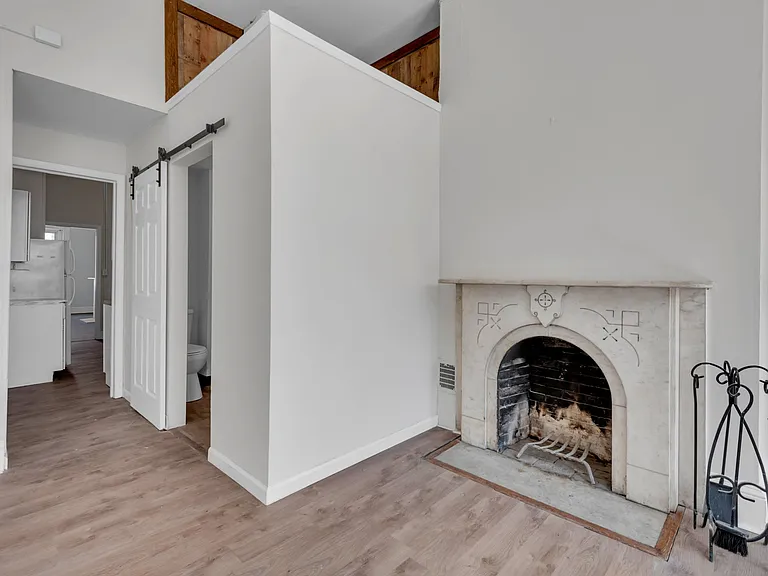 1228 Saint Paul St #3 — Photo 29