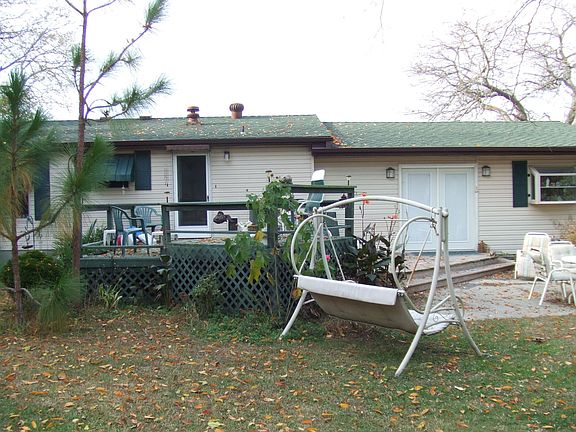 frontyard view