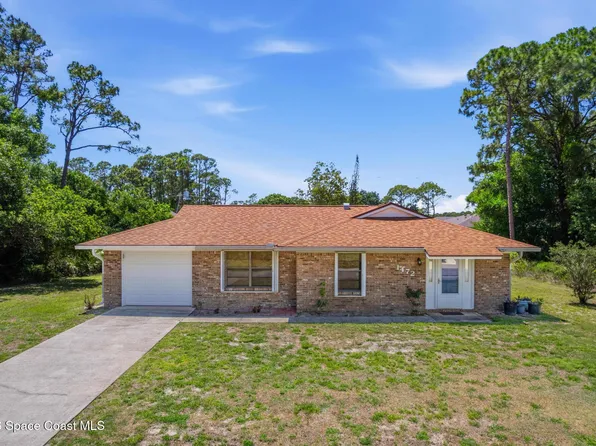 1472 Wacker Ave SE, Palm Bay, FL 32909
