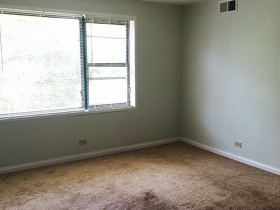 2nd image of 1637 W 89th St APT 1