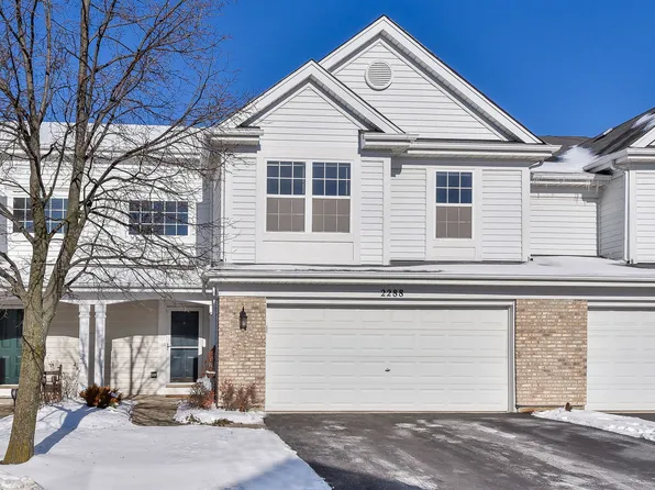 2288 Foxmoor Ln, Aurora, IL 60502