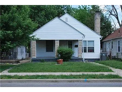 1637 N Belleview Pl photo 1