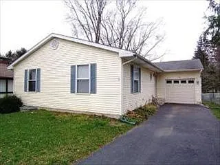 8405 Coral Rd photo 1