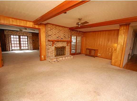 2nd image of 3755 Heritage Dr N