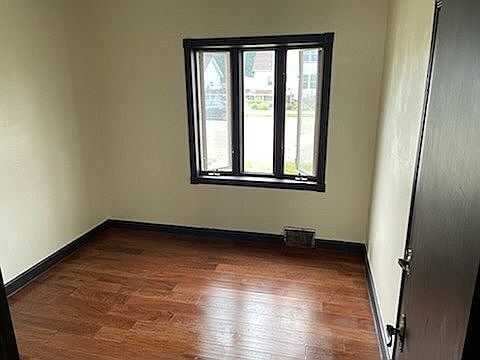 Bed/office connecting bath