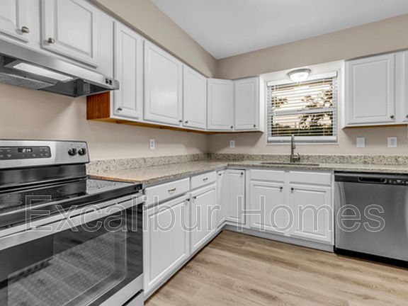 5th image of 7914 Catawba Dr