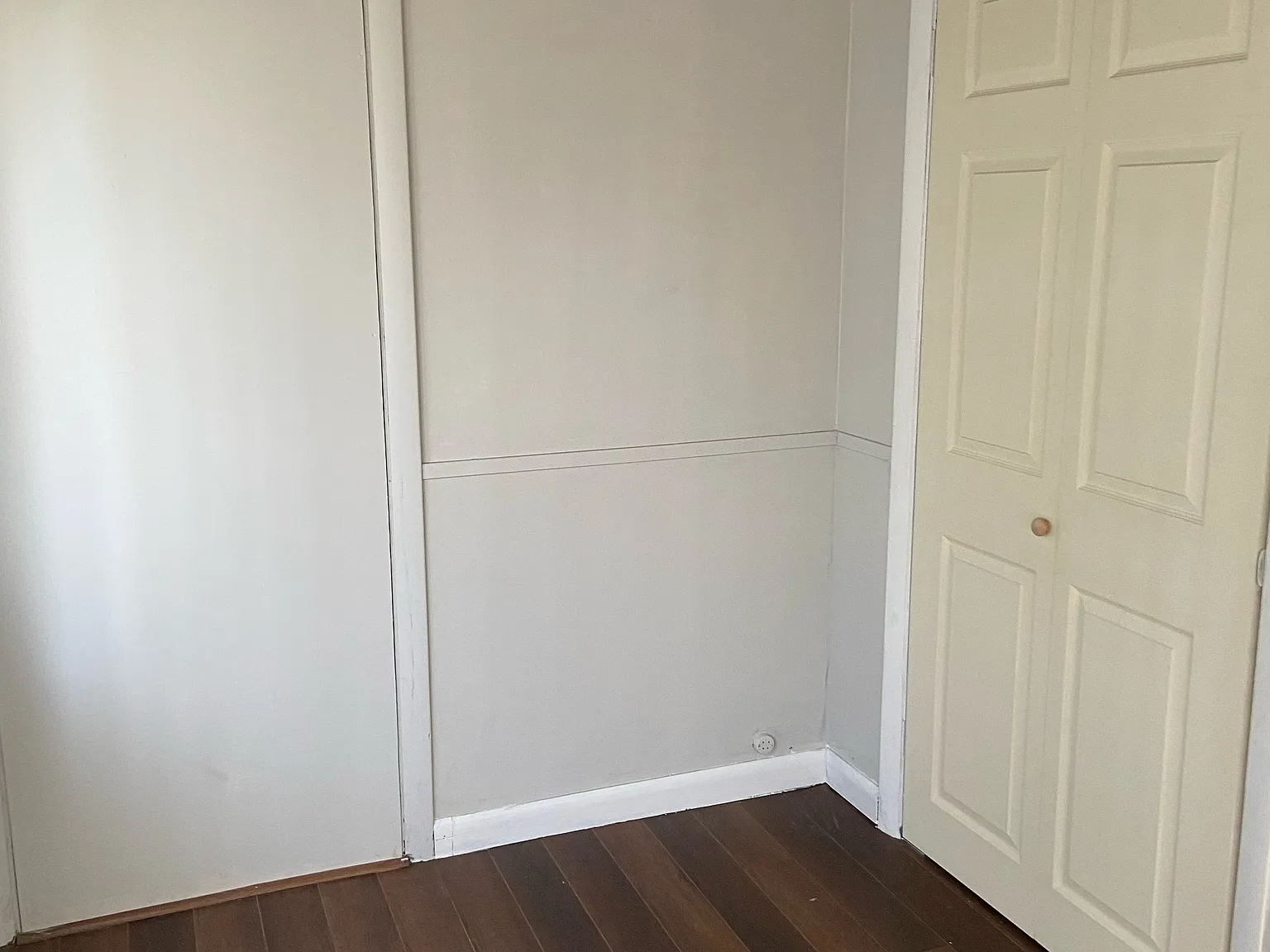 8 Strathmore Ln — Photo 3