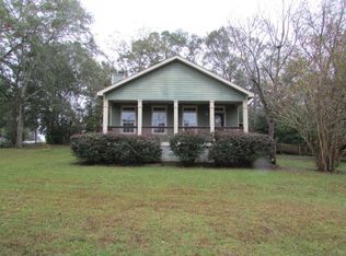 71 S Albany Ave, Mc Rae Helena, GA 31037