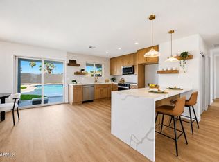 619 N SUN MEADOWS Avenue, Chandler, AZ 85226