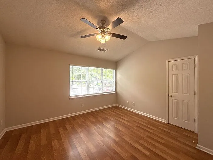 747 Mountainwater Dr — Photo 10