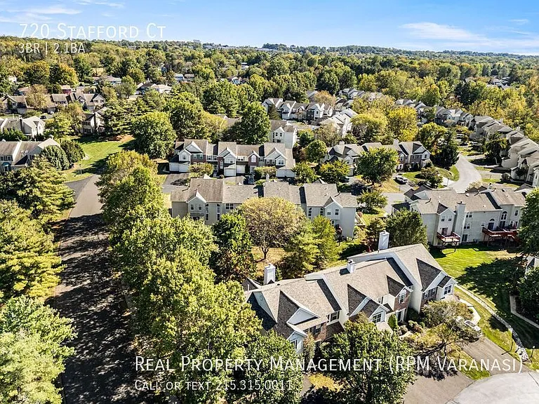 720 Stafford Ct — Photo 41