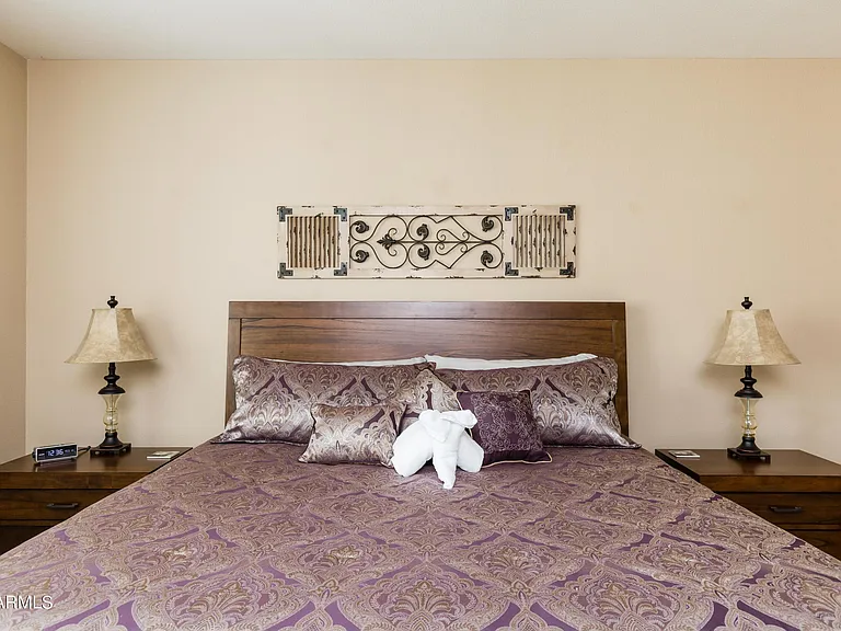 8408 W Midway Ave — Photo 42