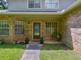 210 Tupelo Ln, Conroe, TX 77304