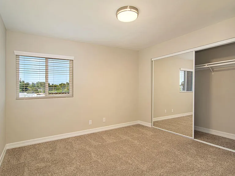 Pacific Cove — Photo 17