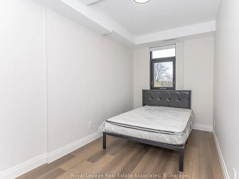 1000 Bathurst St #401 — Photo 14