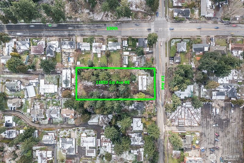 3rd image of 13020 1st Avenue NE