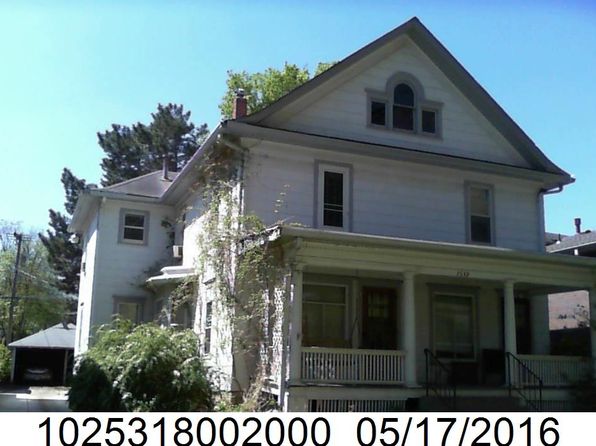 1539 D St #A