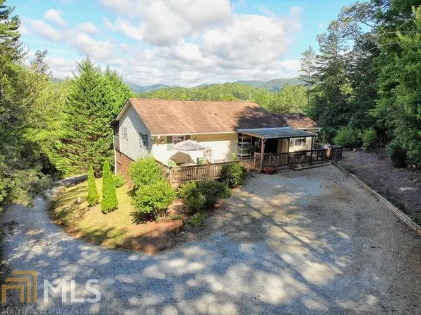 33 Bretts Dr, Tiger, GA 30576