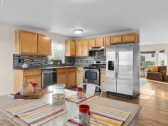 4th image of 1314 SW 11th Ct