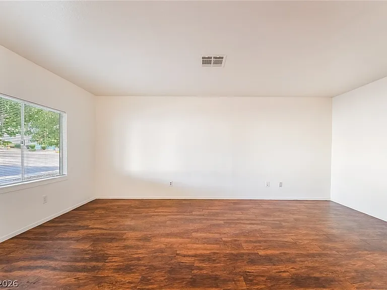 1611 E Harmon Ave #3 — Photo 9