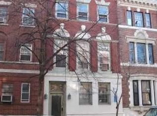 2134 Locust St APT 1F, Philadelphia, PA 19103