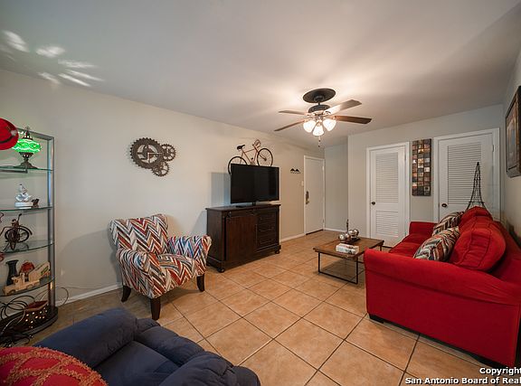 2nd image of 201 W Silver Sands Dr APT 2
