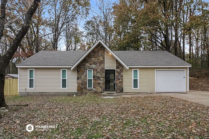 1st image of 4414 Winding Hill Dr