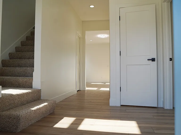 795 Kristin Dr — Photo 12